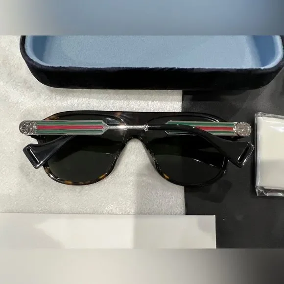 NIB Havana Gucci Sunglasses - Picture 3 of 9